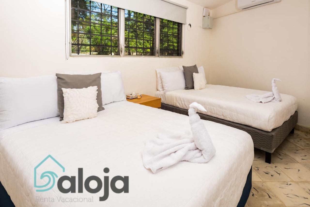 Villa Xtohil With Private Access To The Magic 7 Colors Lagoon บากาลาร์ ภายนอก รูปภาพ